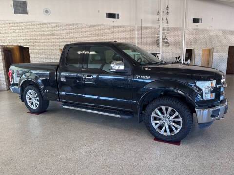 2015 Ford F-150 LARIAT 4WD photo