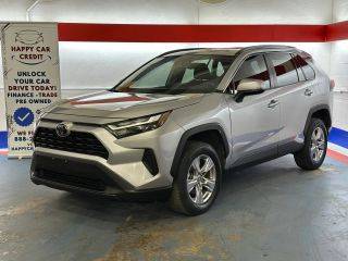 2022 Toyota RAV4 XLE FWD photo