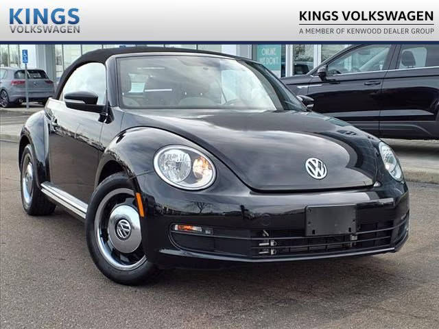 2015 Volkswagen Beetle 1.8T Classic FWD photo