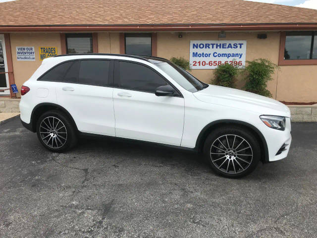 2018 Mercedes-Benz GLC-Class GLC 300 RWD photo