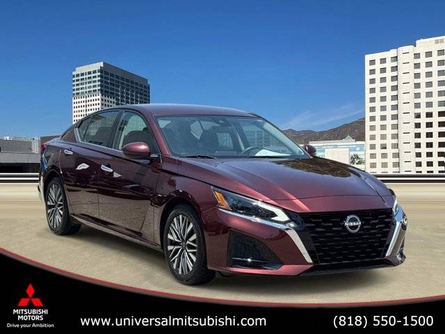 2023 Nissan Altima 2.5 SV FWD photo