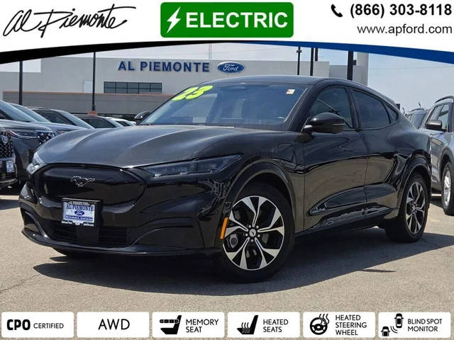 2023 Ford Mustang Mach-E Premium AWD photo
