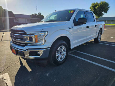 2019 Ford F-150 XLT RWD photo