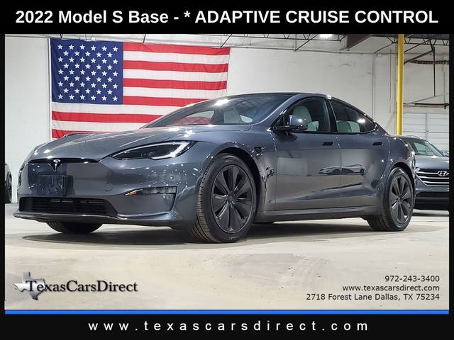 2022 Tesla Model S  AWD photo