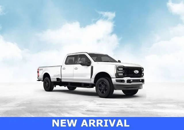 2023 Ford  XLT 4WD photo