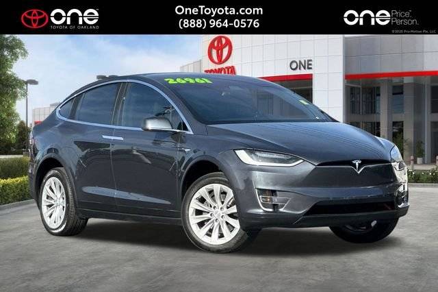 2018 Tesla Model X 75D AWD photo