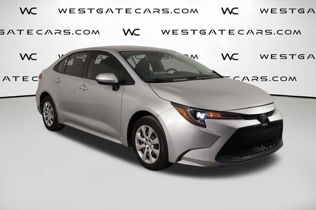 2020 Toyota Corolla LE FWD photo
