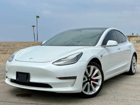 2020 Tesla Model 3 Standard Range Plus RWD photo
