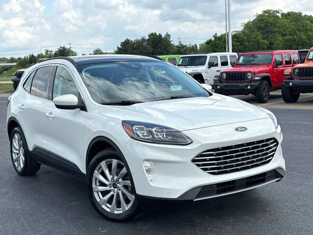 2021 Ford Escape Titanium Hybrid AWD photo