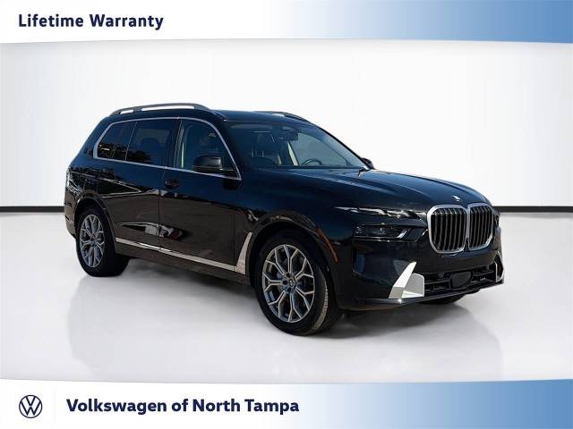 2023 BMW X7 xDrive40i AWD photo