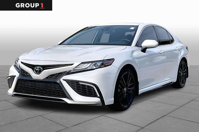 2023 Toyota Camry XSE FWD photo