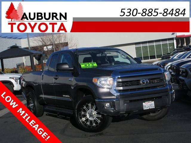 2015 Toyota Tundra SR5 4WD photo