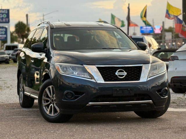 2015 Nissan Pathfinder S FWD photo
