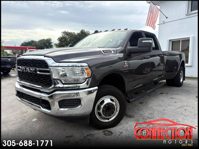 2023 Ram 3500 Tradesman 4WD photo