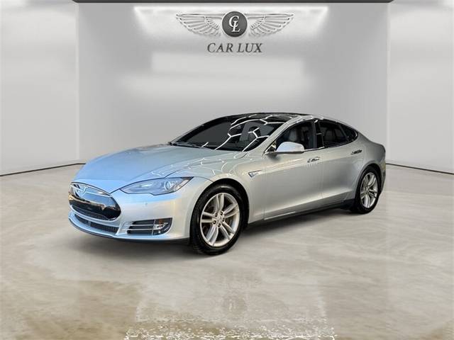 2015 Tesla Model S 70D AWD photo
