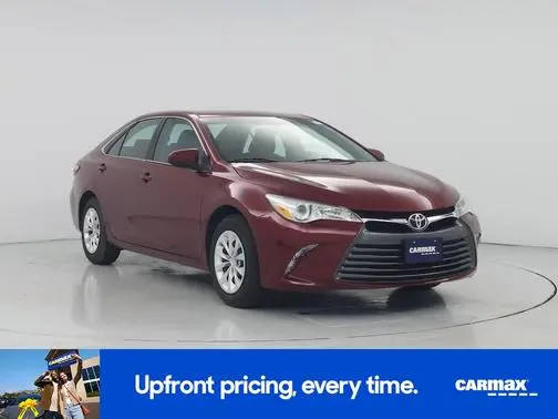 2015 Toyota Camry LE FWD photo