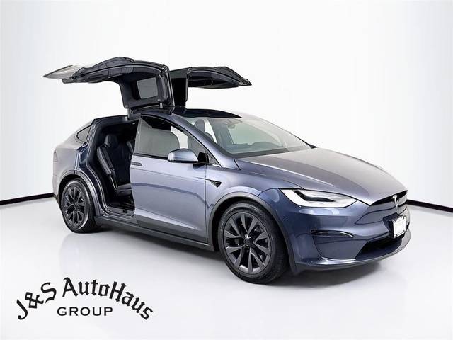2023 Tesla Model X Standard Range AWD photo