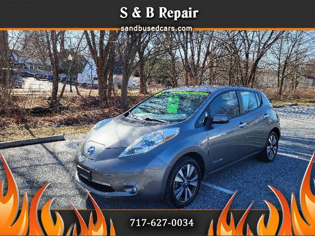 2015 Nissan Leaf SV FWD photo