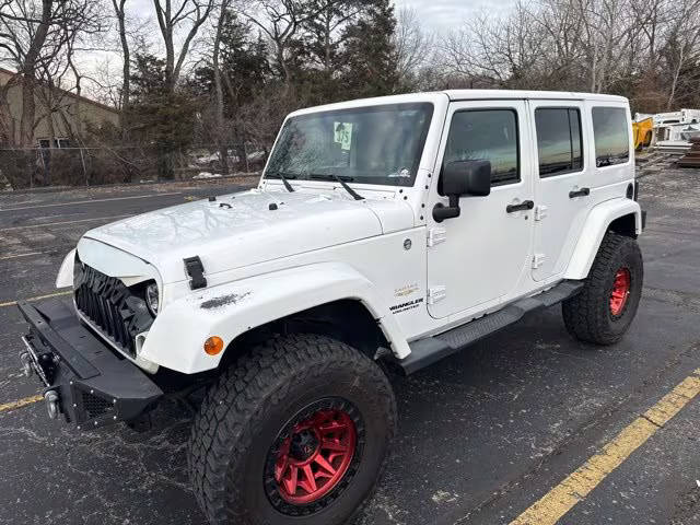 2015 Jeep Wrangler Unlimited Sahara 4WD photo