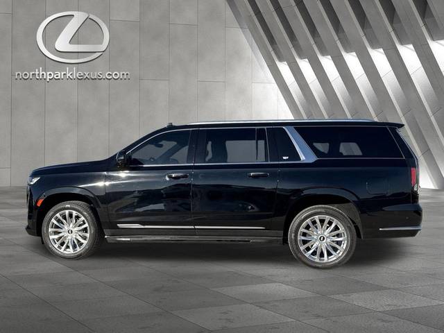 2023 Cadillac Escalade ESV 4WD Premium Luxury 4WD photo