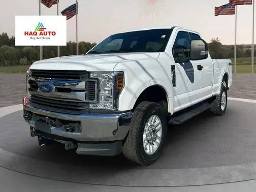 2018 Ford F-250 Super Duty XLT 4WD photo