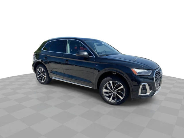 2023 Audi Q5 S line Premium Plus AWD photo