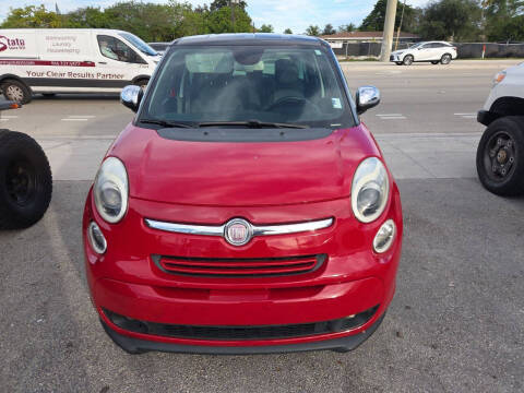 2015 FIAT 500L Lounge FWD photo