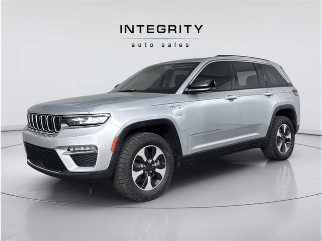 2023 Jeep Grand Cherokee 4WD photo