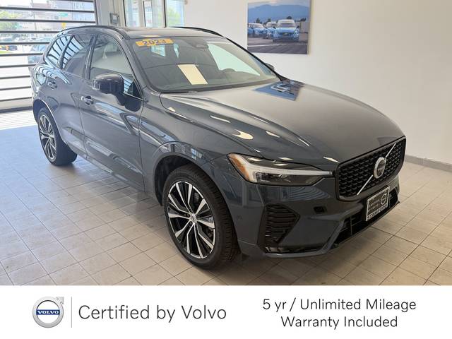 2023 Volvo XC60 Ultimate Dark Theme AWD photo