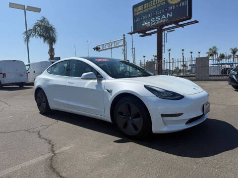 2020 Tesla Model 3 Standard Range Plus RWD photo