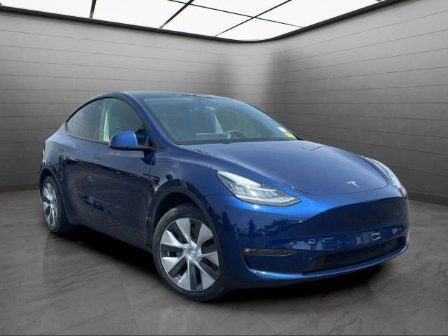 2022 Tesla Model Y Long Range AWD photo