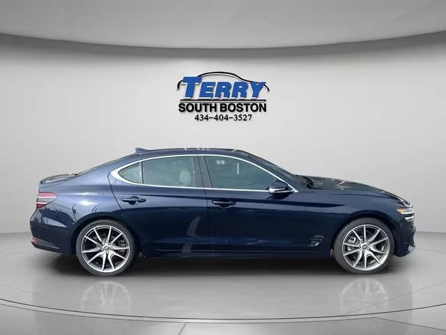 2023 Genesis G70 2.0T AWD photo