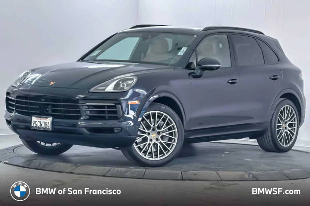 2023 Porsche Cayenne Platinum Edition AWD photo