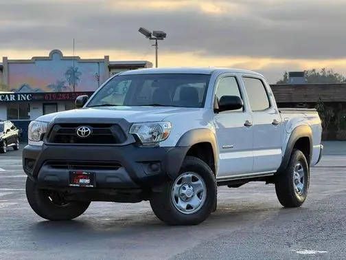 2015 Toyota Tacoma PreRunner RWD photo