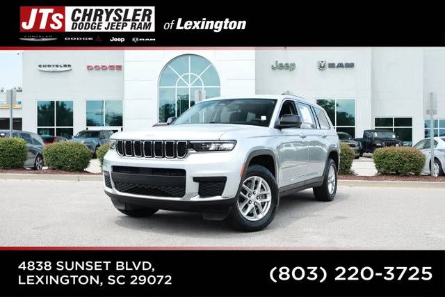 2023 Jeep Grand Cherokee L Laredo RWD photo