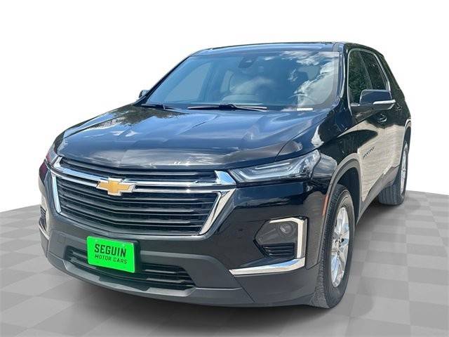 2022 Chevrolet Traverse LS FWD photo