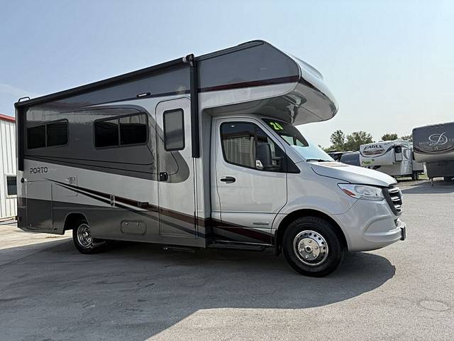 2019 Mercedes-Benz   RWD photo