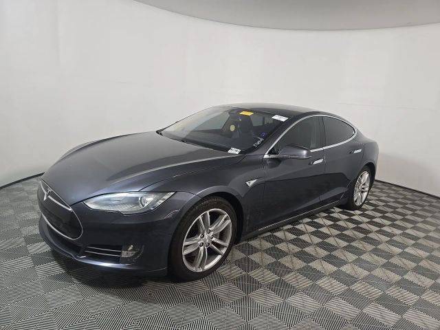 2015 Tesla Model S 85 kWh Battery RWD photo