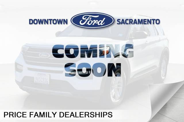 2023 Ford Explorer XLT 4WD photo