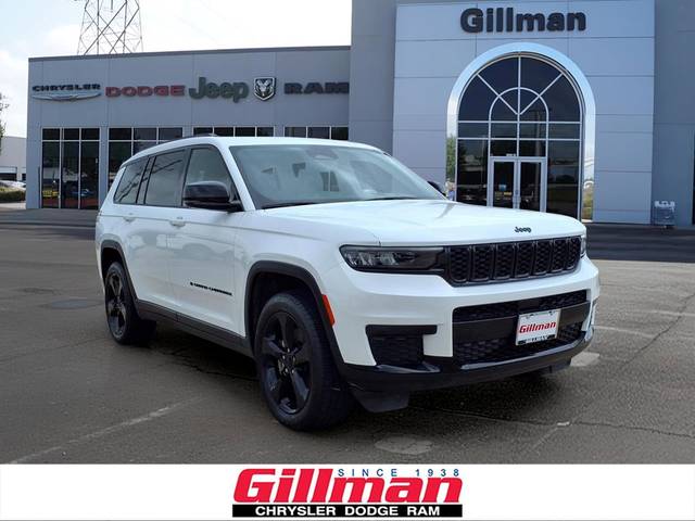 2023 Jeep Grand Cherokee L Altitude RWD photo