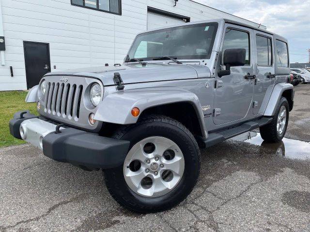 2015 Jeep Wrangler Unlimited Sahara 4WD photo