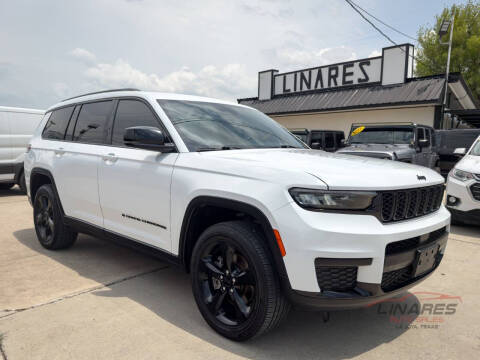 2023 Jeep Grand Cherokee L Altitude RWD photo