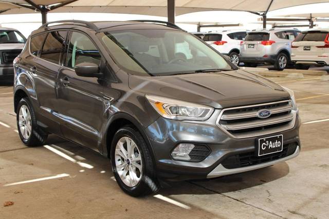 2017 Ford Escape SE 4WD photo