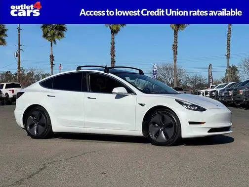 2020 Tesla Model 3 Standard Range RWD photo