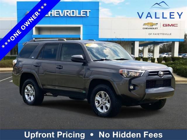 2023 Toyota 4Runner SR5 4WD photo