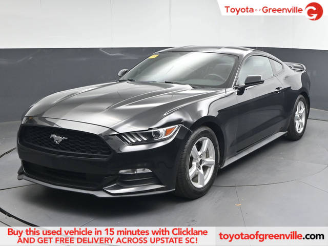 2015 Ford Mustang V6 RWD photo