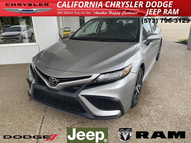 2023 Toyota Camry SE FWD photo