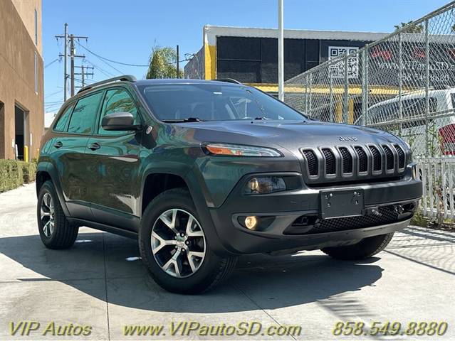 2015 Jeep Cherokee Trailhawk 4WD photo
