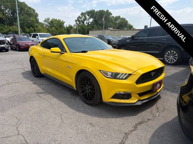 2015 Ford Mustang GT Premium RWD photo