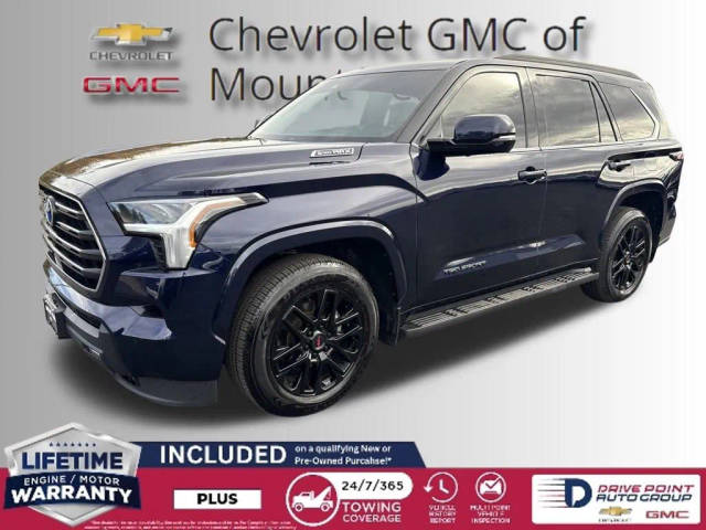 2023 Toyota Sequoia SR5 4WD photo